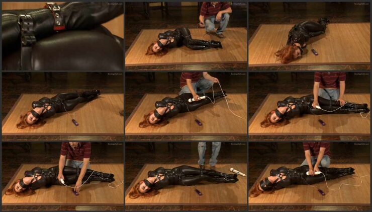 Newcomer Ashley Graham with black catsuit, leather body harness and boots – How tight? wmbcv-0466