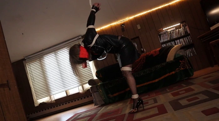 Gia will have to answer to the bosses stung up in a strict strappado