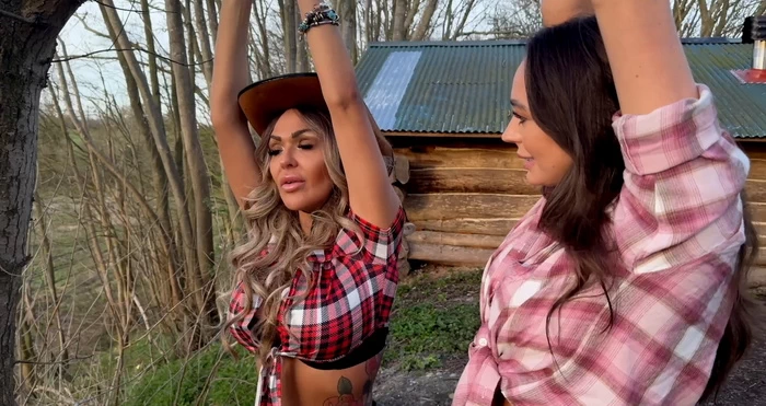 Scarlett and Lauren in Bound in the woods