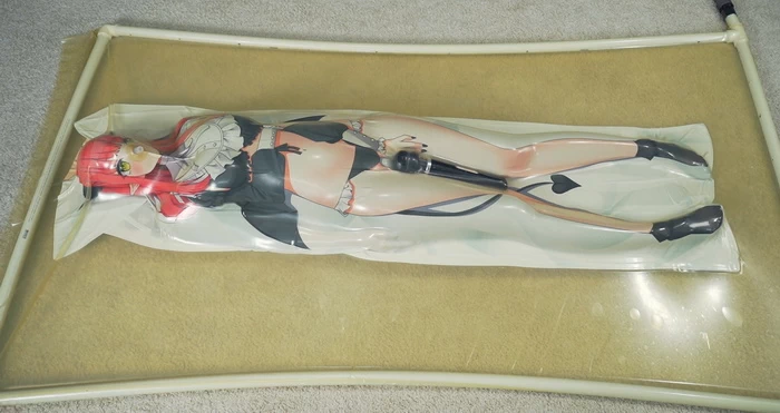 Dakimakura Kitagawa Marine Succubus in vacuum bed with vibro