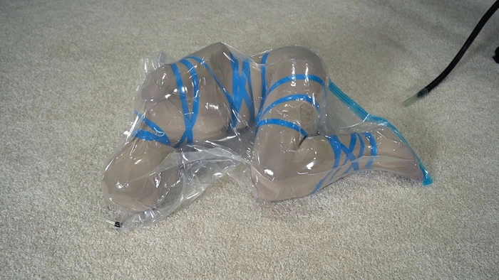 Mummification with nylon cocoons in two layers