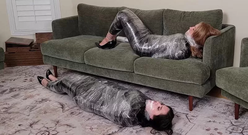 Double Crossed Dommes get Bound