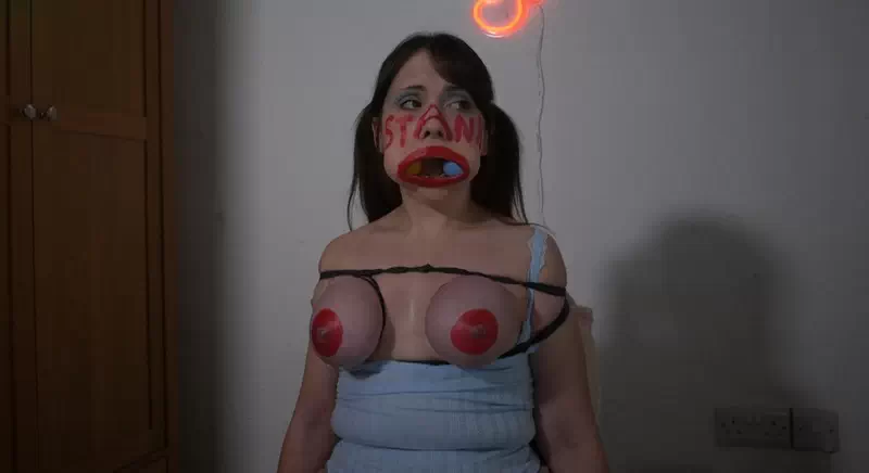 Clown face tit bondage 02