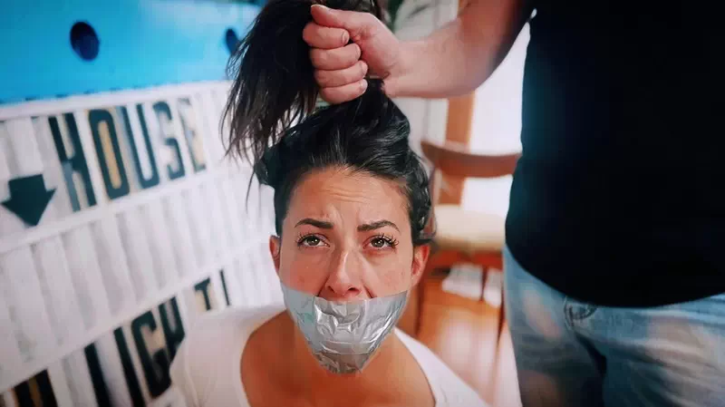 Don’t Talk To Strangers