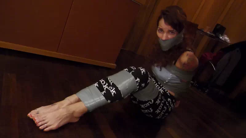 Ginary can’t escape from Liricaa!