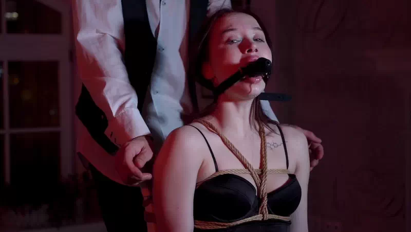 Sex demon destroys her fucking mouth! and she likes it