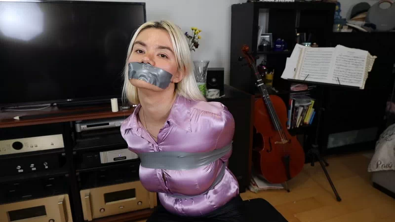 Angelica fakes her own disappearing part 1