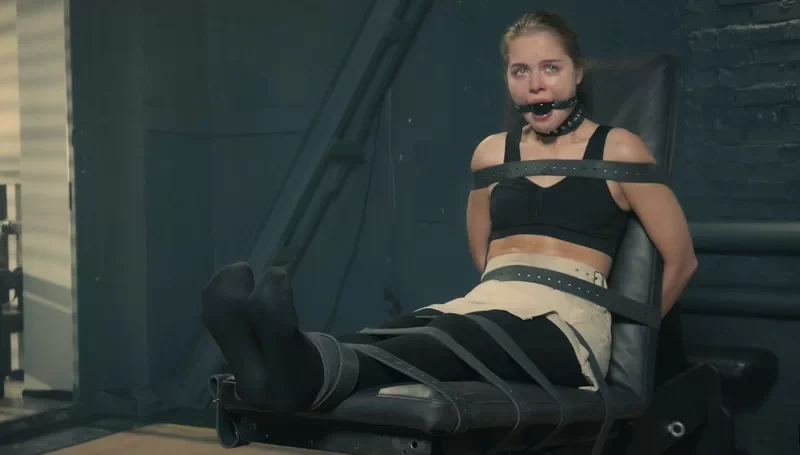 Pantyhose Slave Brainwashing and Humiliation Training