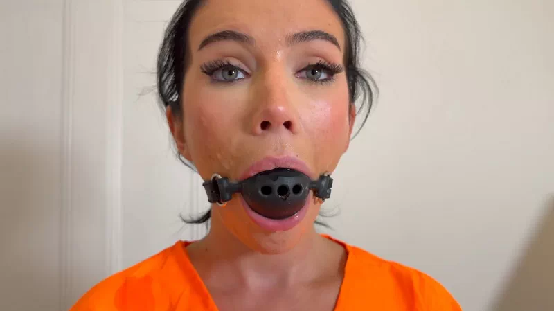 Tatti Becomes A Low-IQ-Bimbo Prisoner