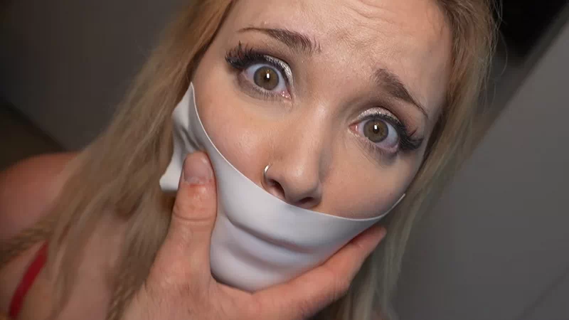 Real Estate Agent Lil Missy Was Tied Up And Gagged During The Apartment Viewing